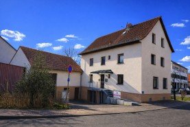 Hauptbild GLOBAL INVEST SINSHEIM | Ein-, Zwei- oder Dreifamilienhaus mit Lagerhalle in Waldwimmersbach