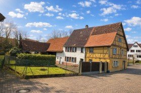 Hauptbild GLOBAL INVEST SINSHEIM | Doppelhaushälfte mit Scheune und großem Grundstück in Mühlhausen
