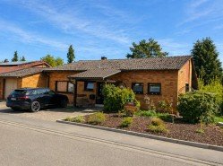 Hauptbild GLOBAL INVEST SINSHEIM | Tolles, modernisiertes Einfamilienhaus mit 1.000m² Gartengrundstück