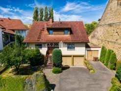 Hauptbild GLOBAL INVEST IMMOBILIEN SINSHEIM | Tolles Ein- oder Zweifamilienhaus mit großem Garten und 3 Garagen in Steinsfurt